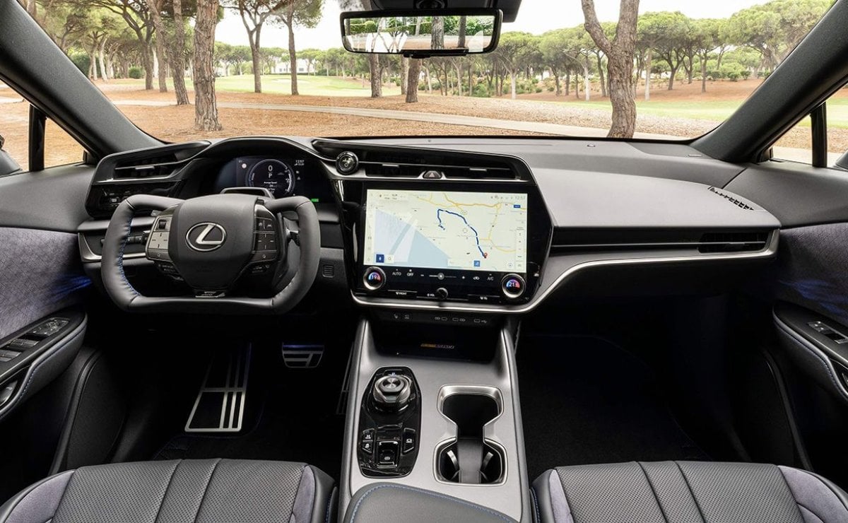 lexus rz 20272