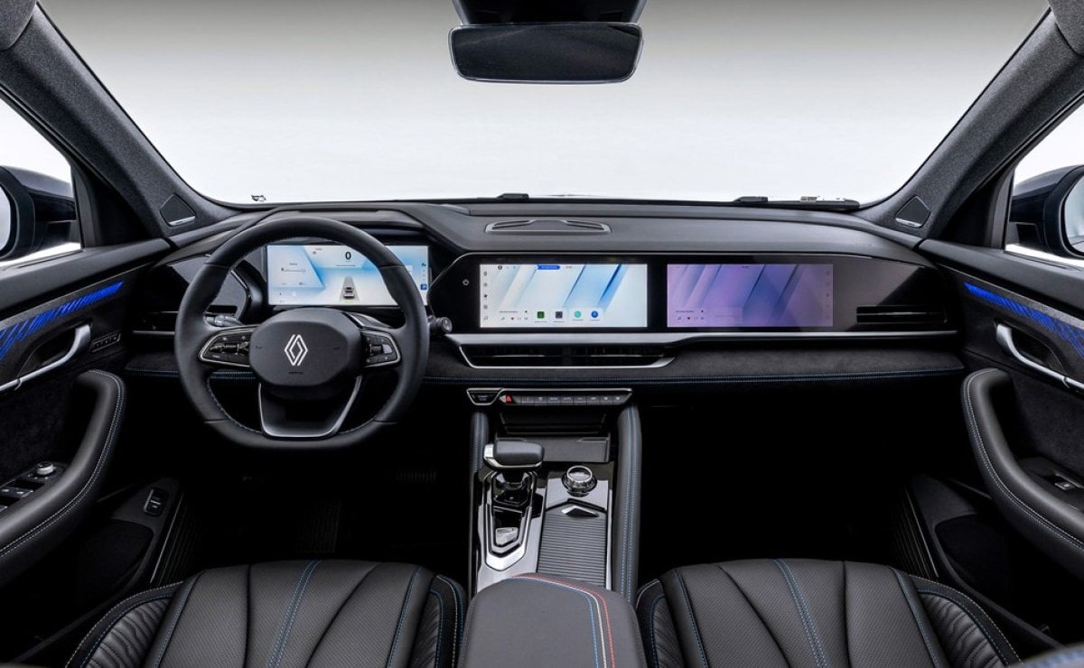 Casi 7500 dólares: Renault bajó el precio del SUV que está arriba de Duster y tiene 3 motores y 245 CV 4 renault koleos2