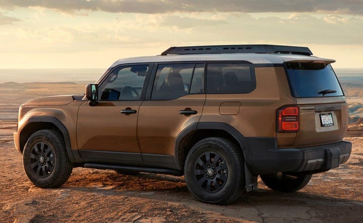 Toyota Land Cruiser híbrida: recall de 105.794 unidades por riesgo de incendio y 326 CV ba