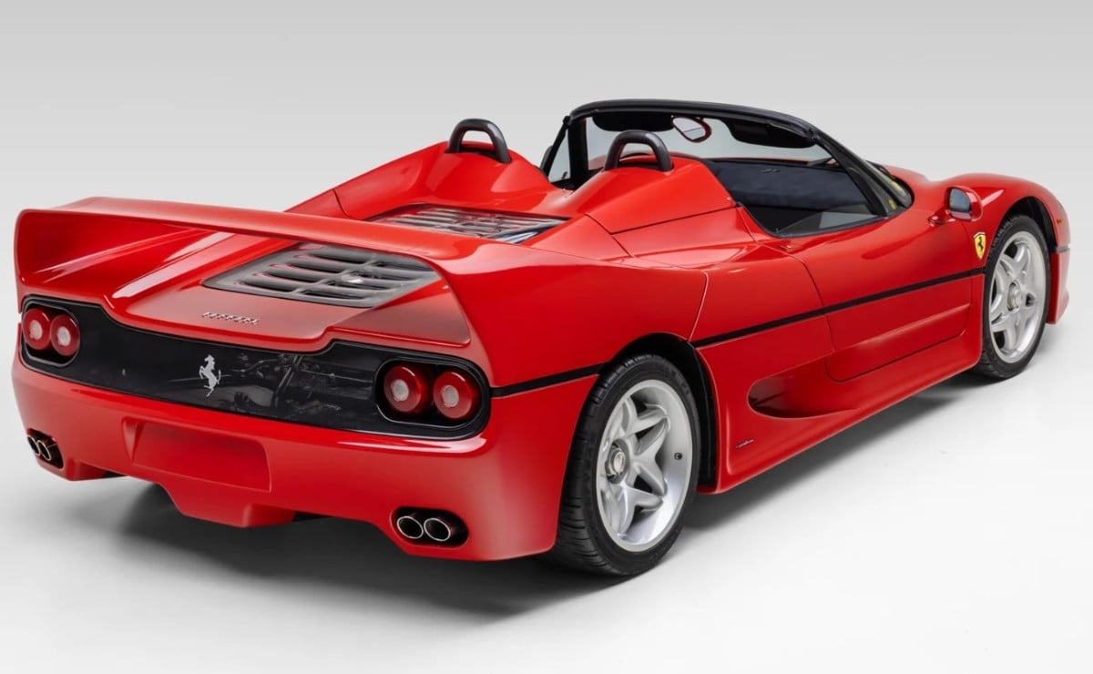 un ferrari f50 rompi el r cord de venta